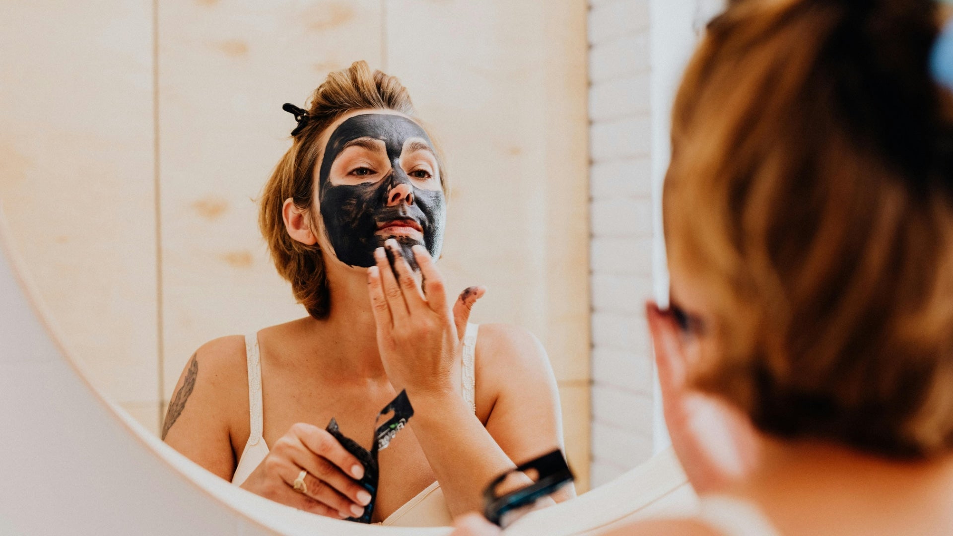 How to Reveal Your Radiance with Face Peel Masks