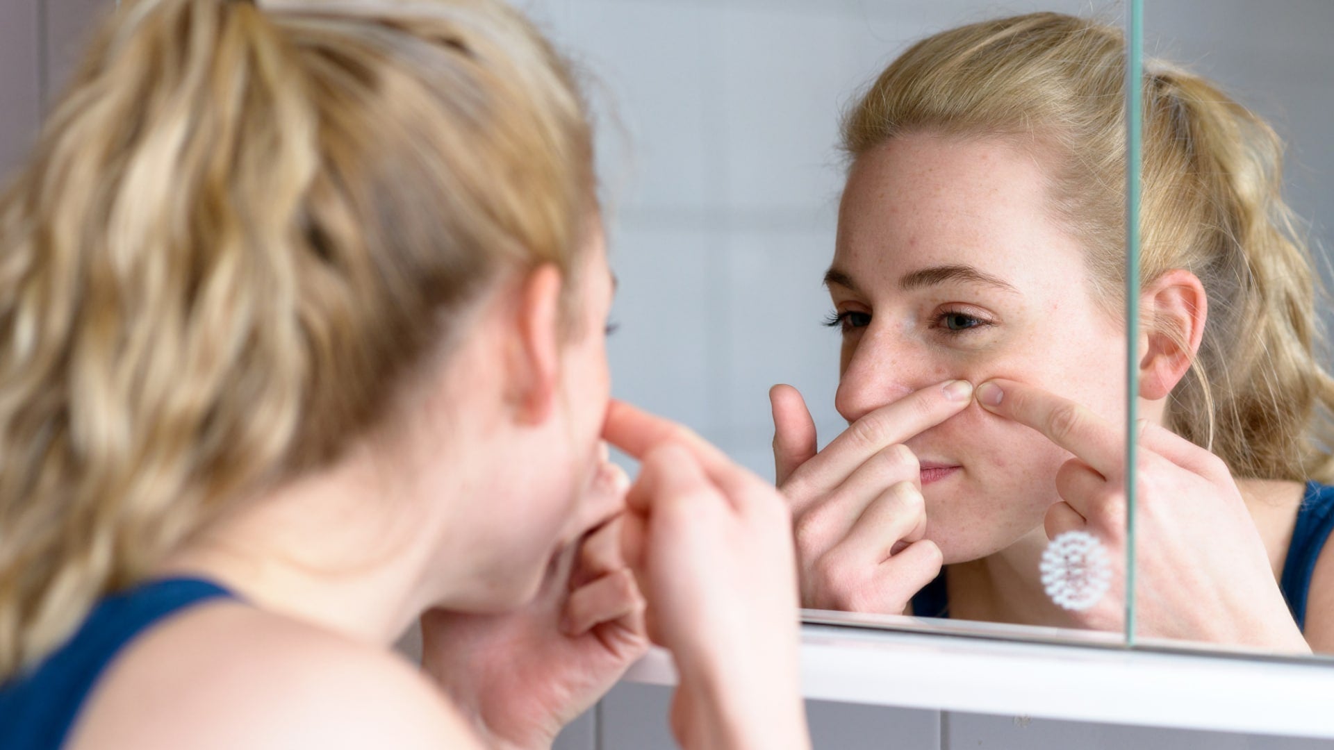 8 Bad Skincare Habits to Leave Behind in 2023
