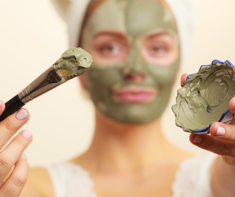 Your Quick Guide to Adding Dead Sea Mud Mask to Your Regimen