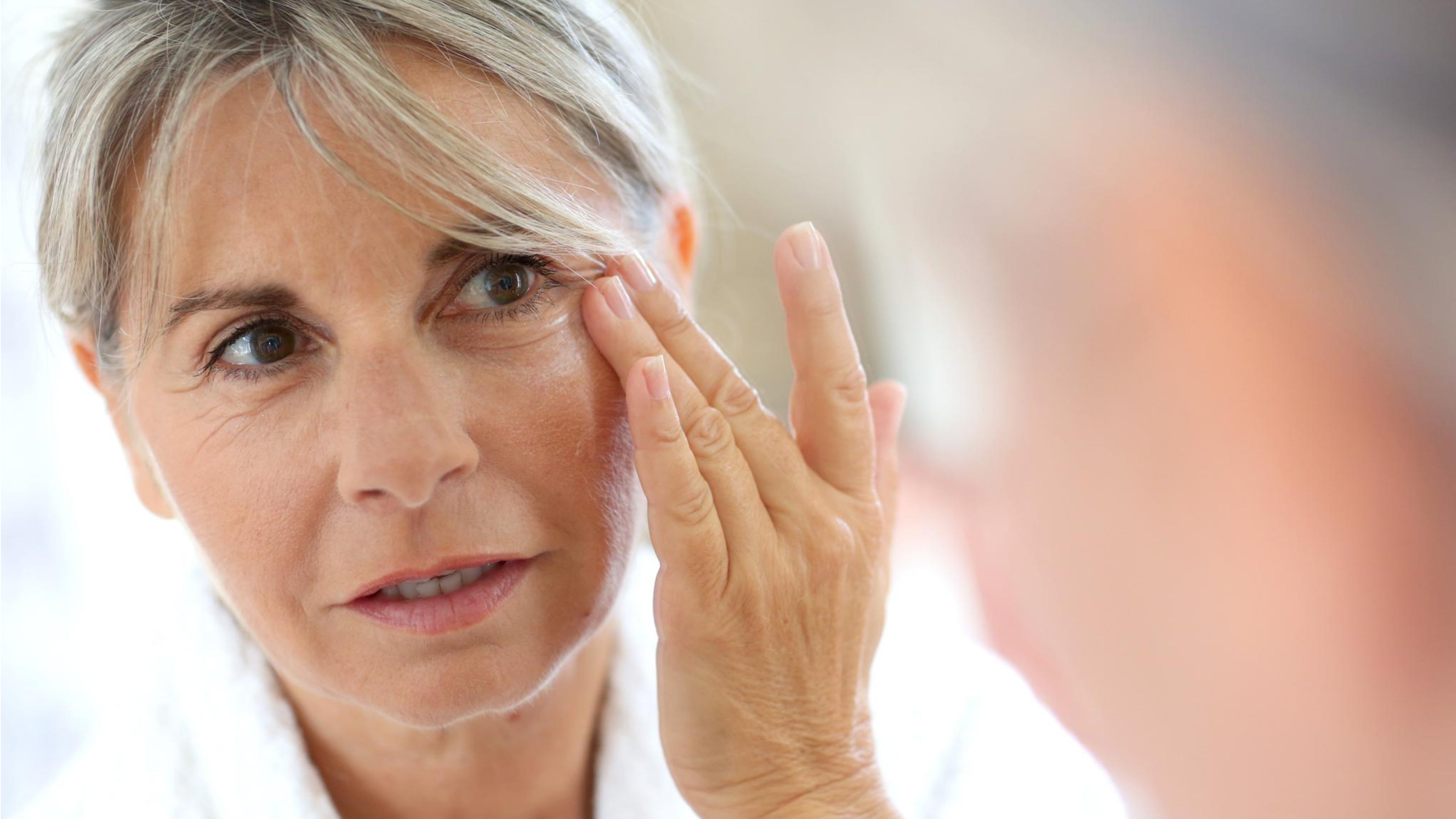 The Dos and Don'ts of Using Eye Gel: Expert Tips for Best Results