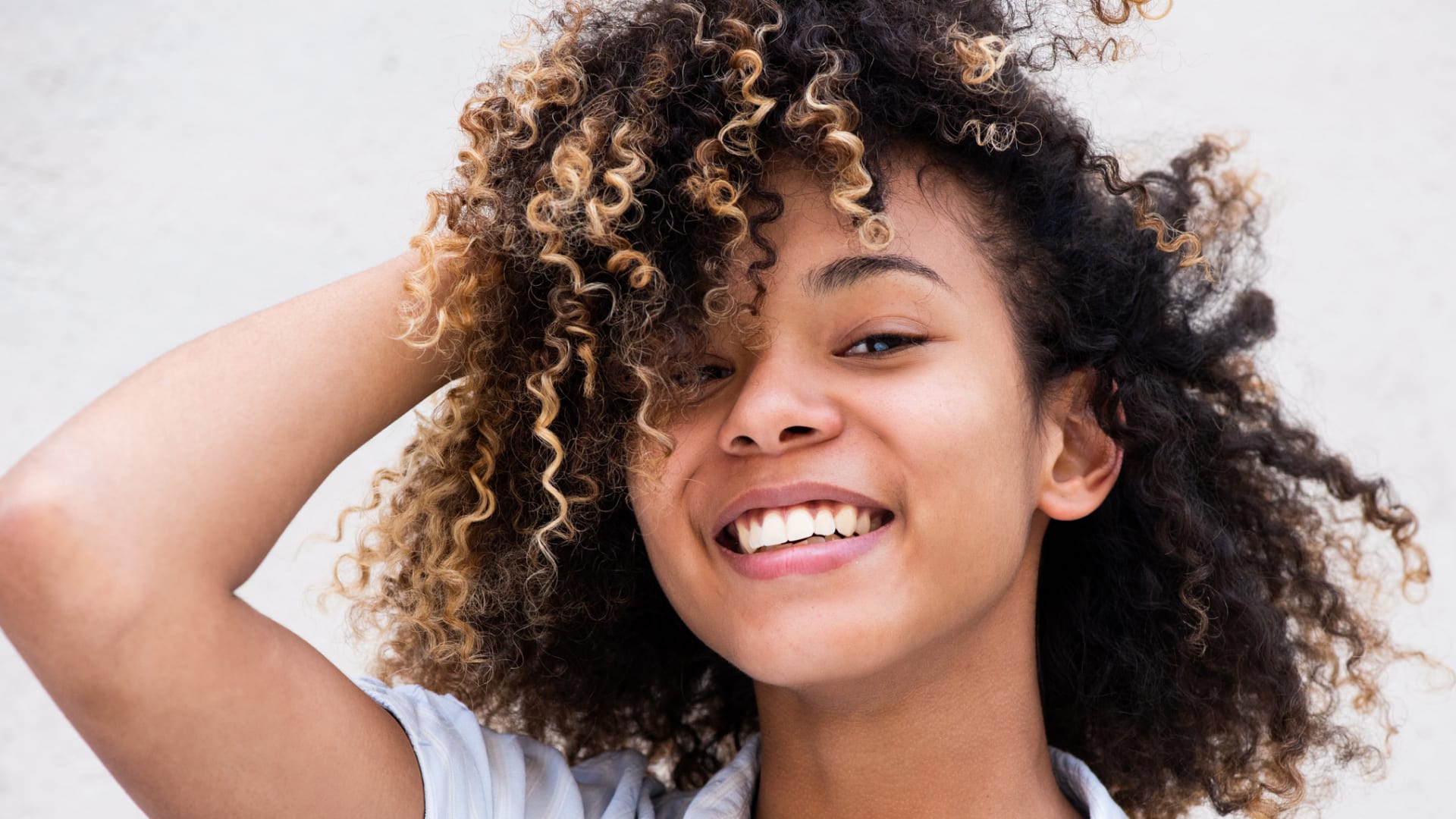 Nurturing Your Natural Curls: A Guide to Curly Hair Care