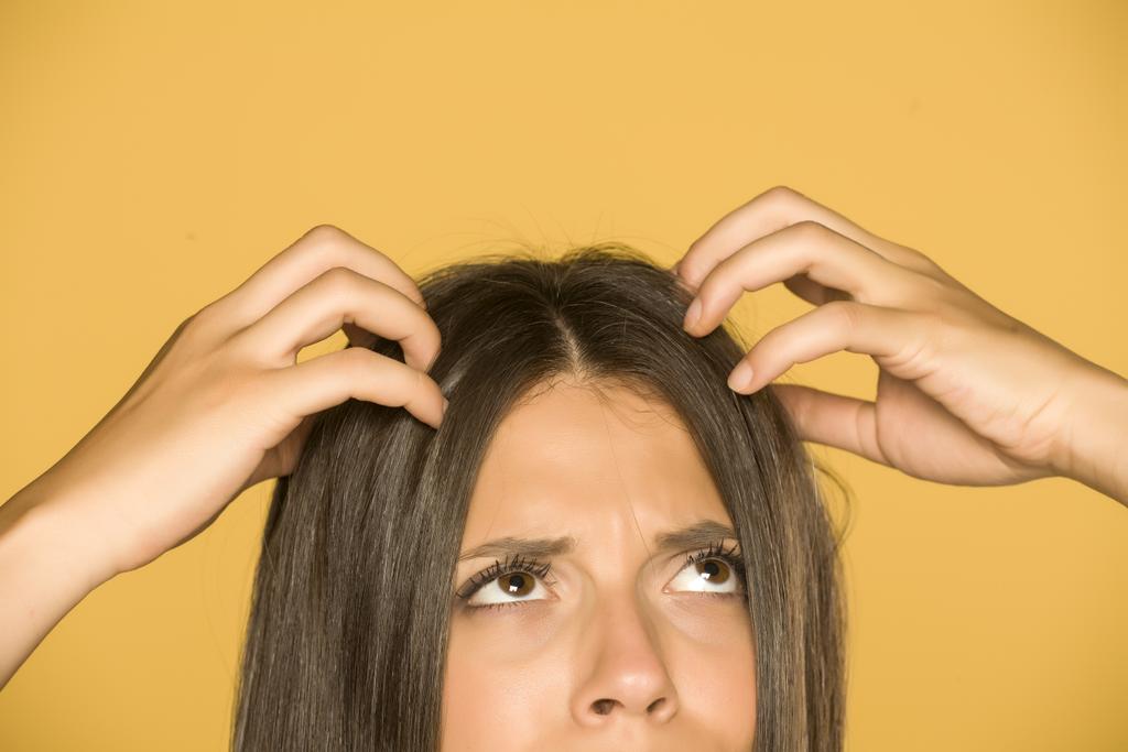 Everything You Need to Know About Anti-Dandruff Shampoo